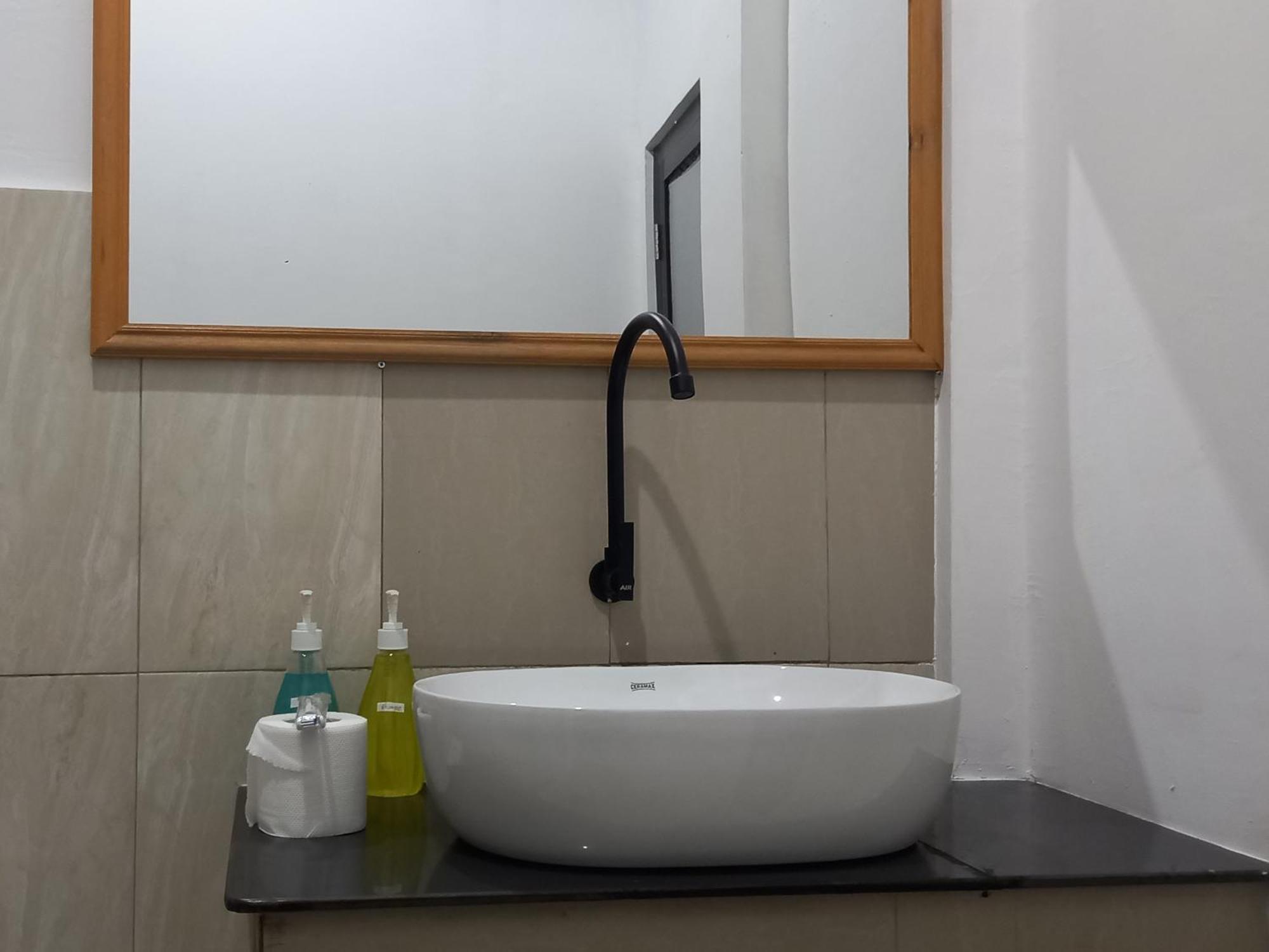 Inang Amang Homestay ลาบวนบาโจ ห้อง รูปภาพ